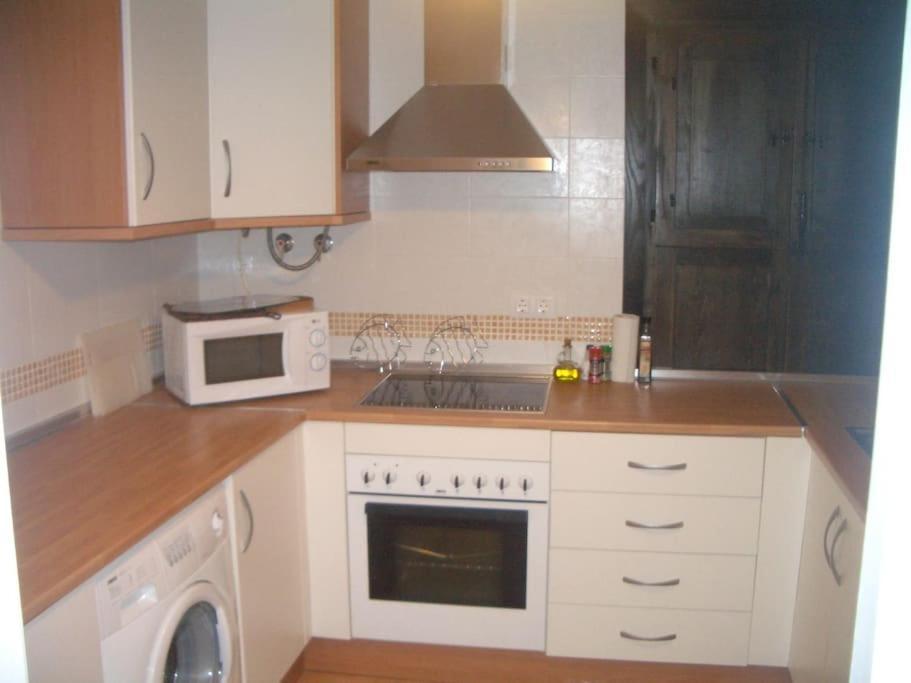 Boutique Style Apartment In Velez De Benaudalla - Near Salobrena Экстерьер фото
